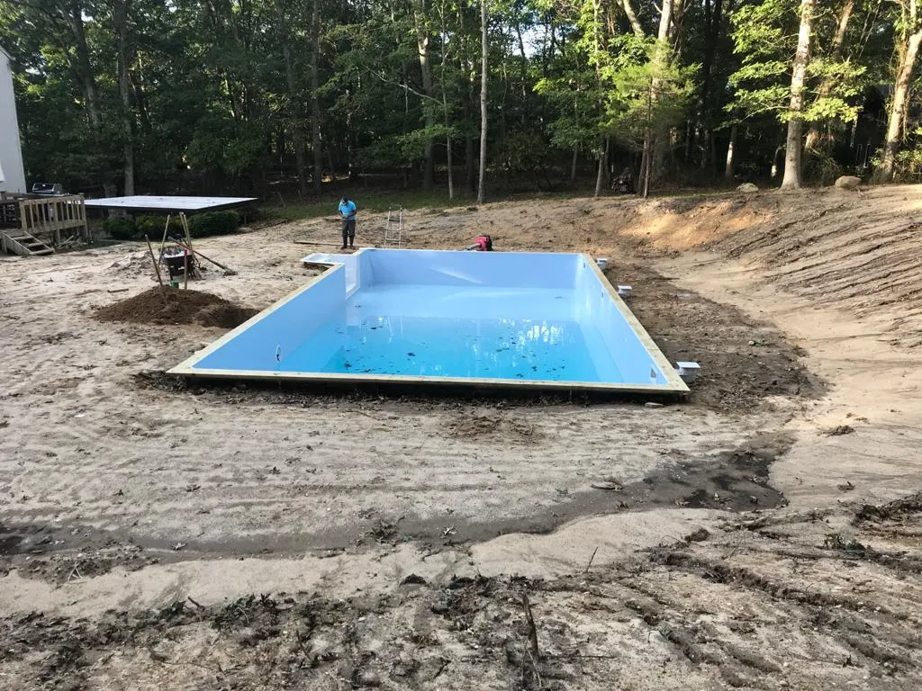 Vinyl Pool Construction