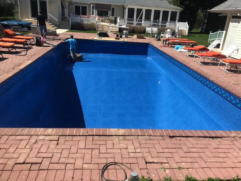 Vinyl Pool Construction